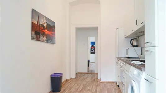 Rooms in Wien Ottakring - photo 9