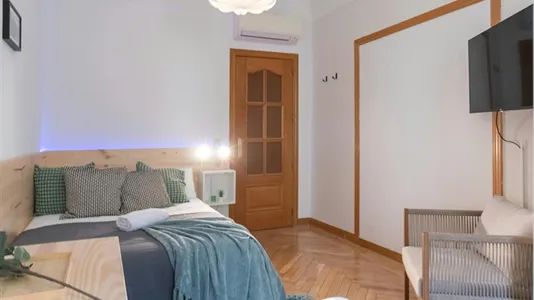 Rooms in Madrid Centro - photo 6