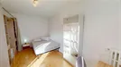 Room for rent, Lille, Hauts-de-France, &lt;span class=&quot;blurred street&quot; onclick=&quot;ProcessAdRequest(14219982)&quot;&gt;&lt;span class=&quot;hint&quot;&gt;See streetname&lt;/span&gt;[xxxxxxxxxxxxx]&lt;/span&gt;