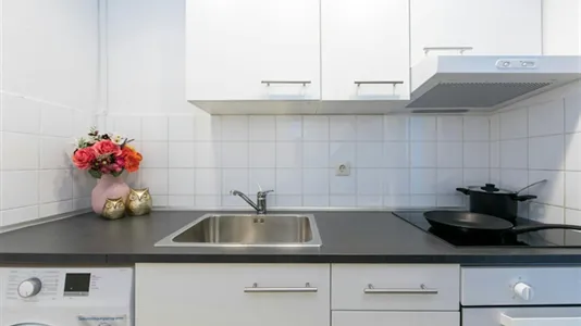 Rooms in Berlin Charlottenburg-Wilmersdorf - photo 10