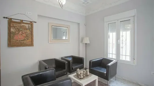 Rooms in Bami - photo 10