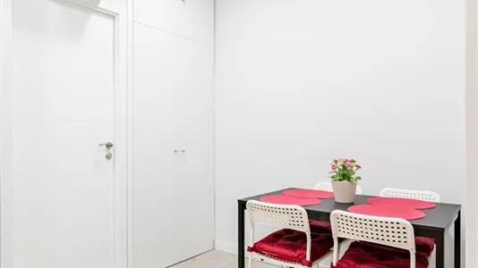 Rooms in Madrid Centro - photo 6