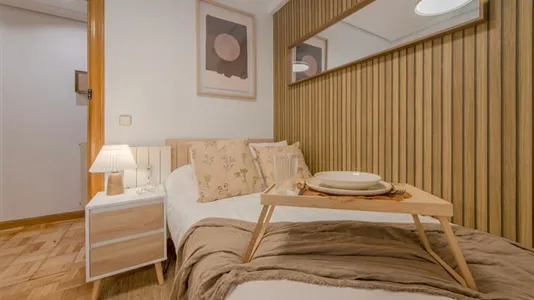 Rooms in Madrid Retiro - photo 2