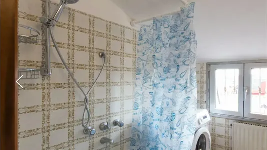 Rooms in Cologno Monzese - photo 7