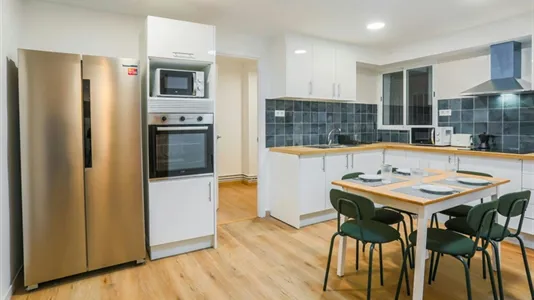 Rooms in Castellón de la Plana/Castelló de la Plana - photo 9