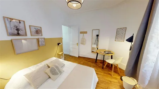 Rooms in Paris 15ème arrondissement - photo 2