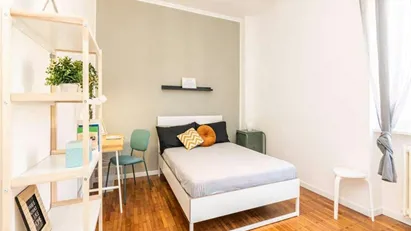 Room for rent in Milano Zona 5 - Vigentino, Chiaravalle, Gratosoglio, Milan