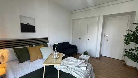 Rooms in Madrid Centro - photo 3