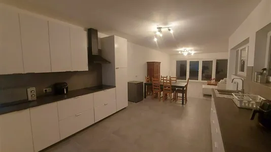 Rooms in Charleroi - photo 10