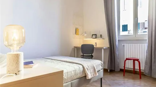 Rooms in Roma Municipio XII – Monte Verde - photo 2