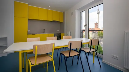 Rooms in Berlin Mitte - photo 2