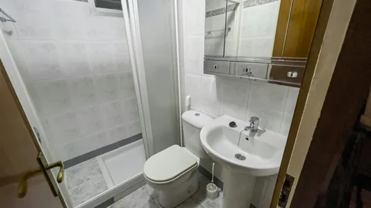 Rooms in Enramadilla - photo 4