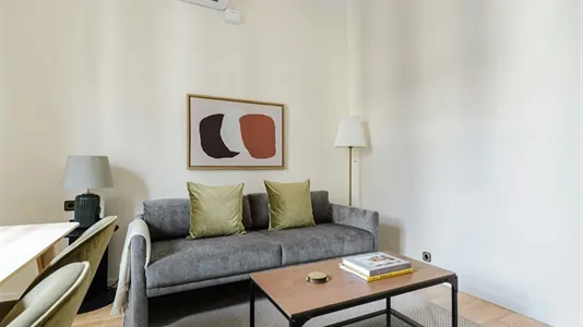 Apartments in Barcelona Eixample - photo 3