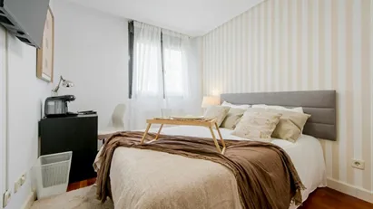 Room for rent in El Encinar de los Reyes, Comunidad de Madrid