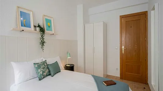 Rooms in Madrid Tetuán - photo 10