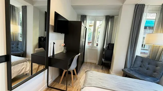 Rooms in Barcelona Sarrià-St. Gervasi - photo 4