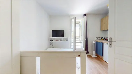 Apartments in Montpellier - photo 2