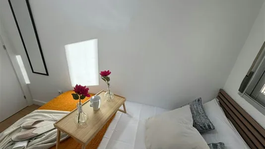 Rooms in Madrid Puente de Vallecas - photo 4