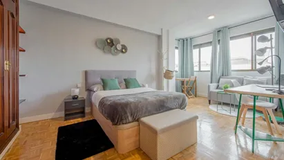Room for rent in Madrid Retiro, Madrid