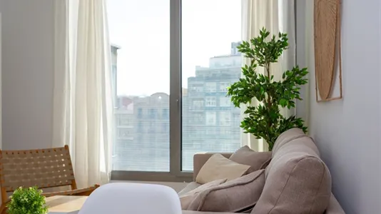 Apartments in Barcelona Eixample - photo 5