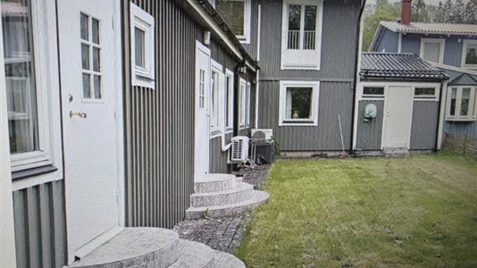 Houses in Angered - photo 1