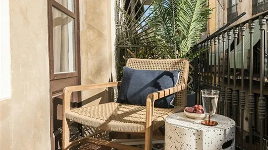 Apartments in Barcelona Ciutat Vella - photo 9