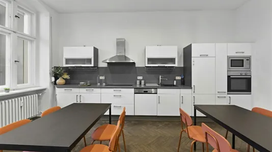 Rooms in Berlin Charlottenburg-Wilmersdorf - photo 6