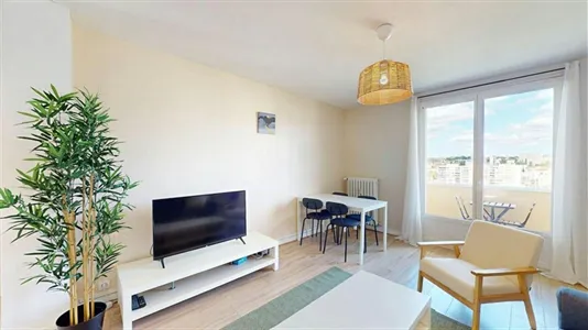 Rooms in Saint-Étienne - photo 5