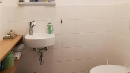 Rooms in Vienna Alsergrund - photo 9