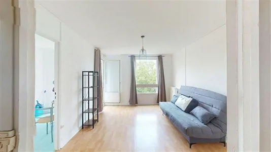 Apartments in Poitiers - photo 3