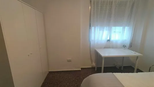 Rooms in Tavernes Blanques - photo 7