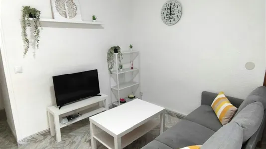 Rooms in Granada - photo 8