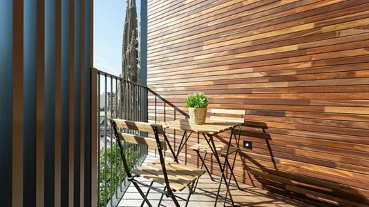 Apartments in Barcelona Eixample - photo 3