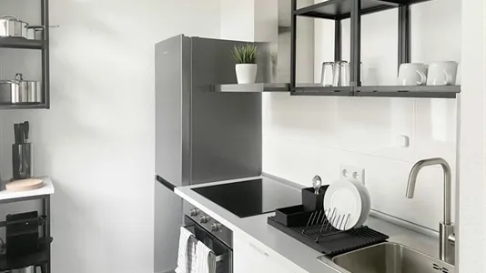 Apartments in Berlin Charlottenburg-Wilmersdorf - photo 5