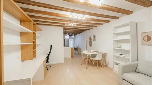 Apartments in Barcelona Ciutat Vella - photo 6