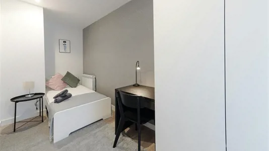 Rooms in Madrid Centro - photo 2