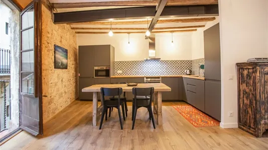 Apartments in Barcelona Ciutat Vella - photo 4