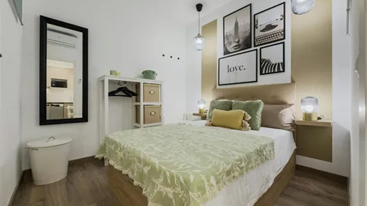 Apartments in Barcelona Ciutat Vella - photo 1