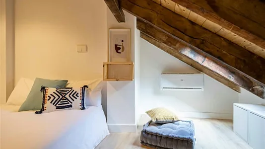 Rooms in Madrid Chamberí - photo 2