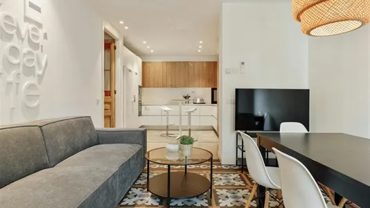 Rooms in Barcelona Eixample - photo 10