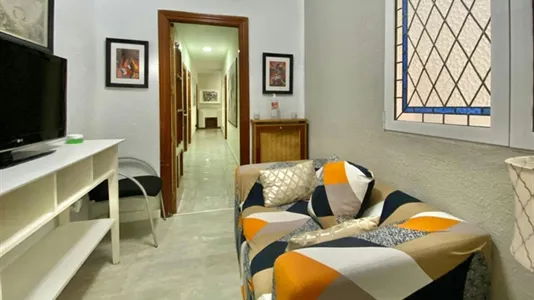 Rooms in Madrid Chamberí - photo 6