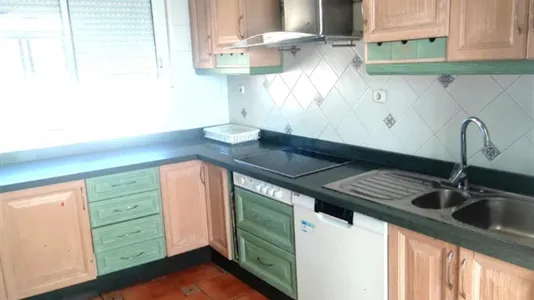 Rooms in Almería - photo 7