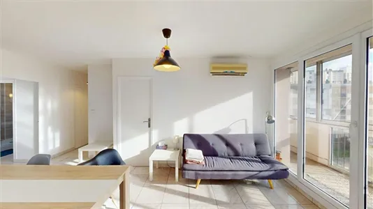 Rooms in Grenoble - photo 8