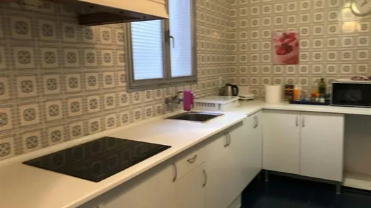 Rooms in Valencia Ciutat Vella - photo 5