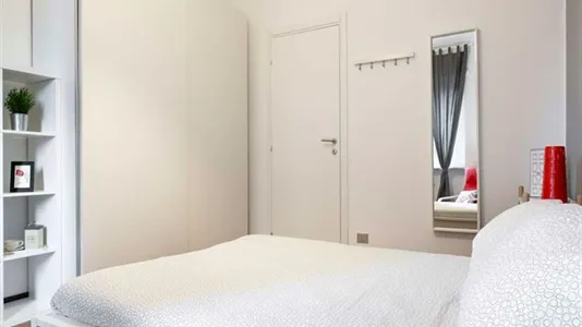 Rooms in Buccinasco - photo 2