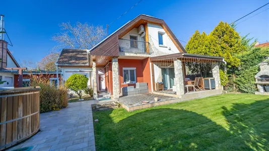 Houses in Budapest Óbuda-Békásmegyer - photo 8