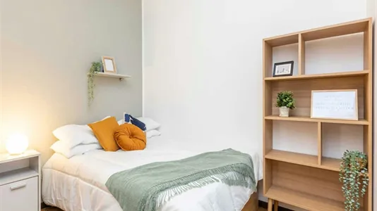 Rooms in Milano Zona 5 - Vigentino, Chiaravalle, Gratosoglio - photo 2