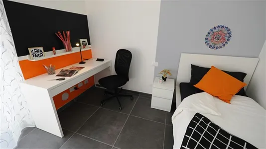 Rooms in Turin - photo 3