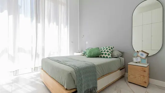 Rooms in Milano Zona 5 - Vigentino, Chiaravalle, Gratosoglio - photo 2