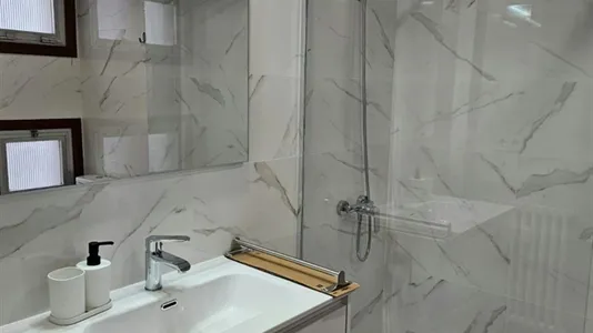 Rooms in Zaragoza - photo 8